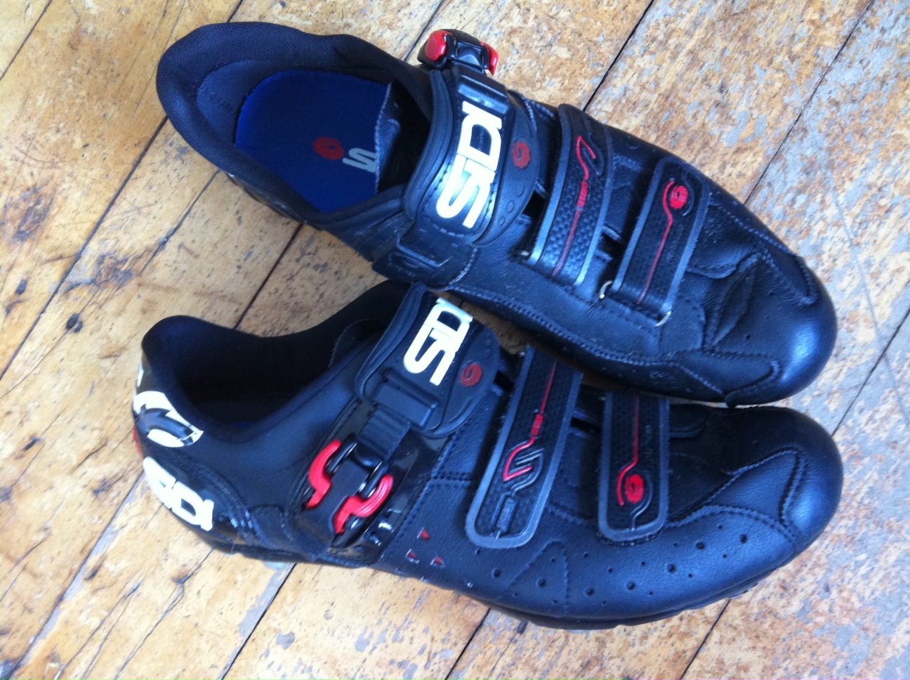 bike clipless shoes