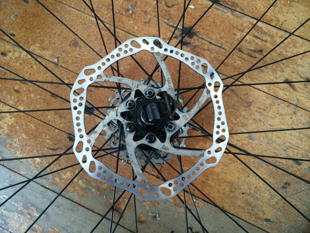 noisy bicycle disc brakes