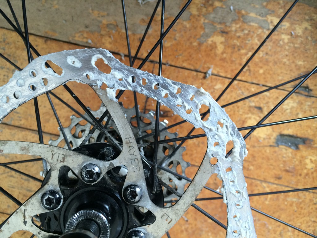 disk brakes on bike squeaking