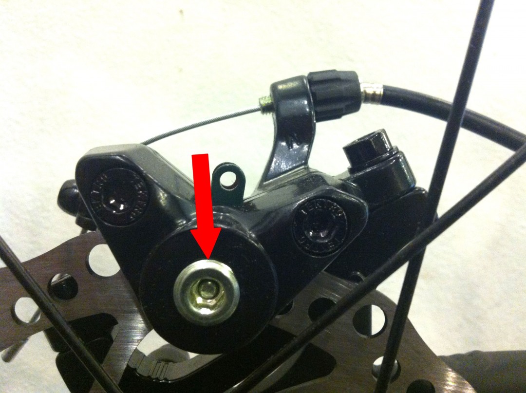 adjusting mechanical disc brakes bicycle